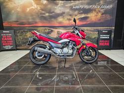 Suzuki Inazuma 250 (GW250)