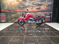 2012 Suzuki INAZUMA 250 (GW250) RED
