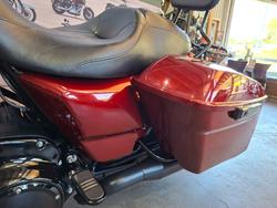 2018 HARLEY-DAVIDSON FLHRXS ROAD KING SPECIAL