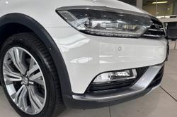 2016 Volkswagen Passat 140TDI Alltrack