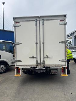 2022 Fuso Canter 515