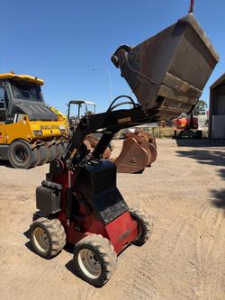 2020 Dingo W320-Dii Red