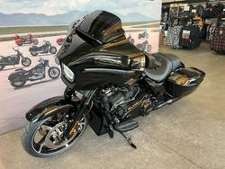 2025 HARLEY-DAVIDSON FLHX STREET GLIDE (117)