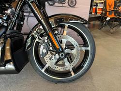 2025 HARLEY-DAVIDSON FLHX STREET GLIDE (117)