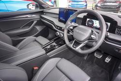 2025 SKODA Superb 195TSI Sportline