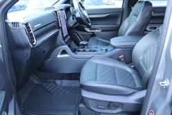 2025 Ford Everest Platinum