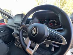 2024 Renault Trafic Premium