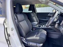 2022 Mitsubishi Outlander LS