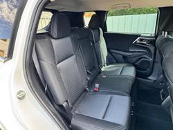 2022 Mitsubishi Outlander LS