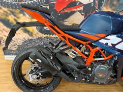 2024 Ktm RC 390 BLUE