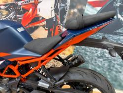 2024 Ktm RC 390 BLUE