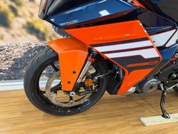 2024 Ktm RC 390 BLUE
