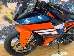 2024 Ktm RC 390 BLUE