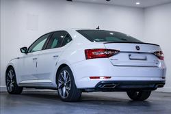 2018 SKODA Superb 206TSI SportLine NP MY18.5 4X4 Constant Moon White