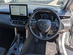 2024 Toyota Corolla Cross GXL
