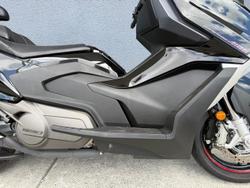 2024 Kymco AK 550 Premium AK Black