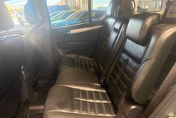 2017 Isuzu MU-X LS-T