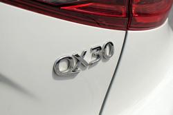 2018 INFINITI QX30 Sport H15 AWD Majestic White