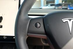 2023 Tesla Model Y Performance AWD Pearl White