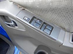 2013 Nissan Navara ST D40 Series 6 4x2 Blue