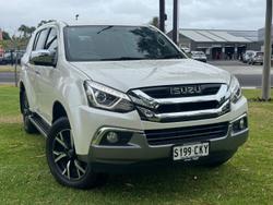 Isuzu MU-X