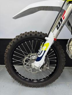 2023 Husqvarna TE 300i TE300 White