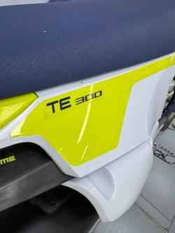 2023 Husqvarna TE 300i TE300 White