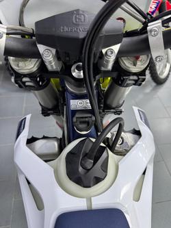 2023 Husqvarna TE 300i TE300 White