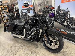 2022 Harley-Davidson Road King Special 114 (FLHRXS) Touring Black