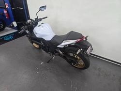 2016 Kawasaki Z300 ABS SE (LAMS) WHITE/GOLD SE