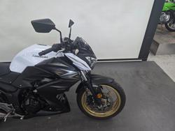 2016 Kawasaki Z300 ABS SE (LAMS) WHITE/GOLD SE