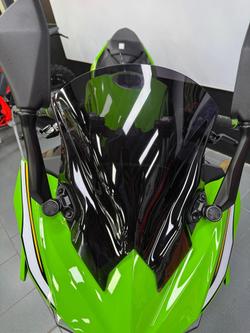 2025 Kawasaki Ninja 500 SE KRT Edition (EX500J) Ninja Green