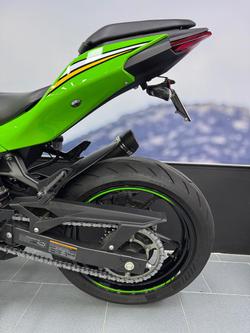 2025 Kawasaki Ninja 500 SE KRT Edition (EX500J) Ninja Green