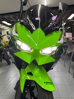 2025 Kawasaki Ninja 500 SE KRT Edition (EX500J) Ninja Green
