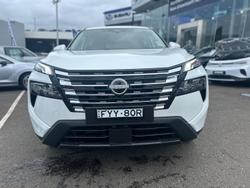 2026 Nissan X-TRAIL ST