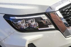 2025 Nissan Navara ST-X