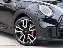 2023 MINI Hatch John Cooper Works Classic F56 LCI-2 Midnight Black II