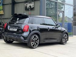 2023 MINI Hatch John Cooper Works Classic F56 LCI-2 Midnight Black II