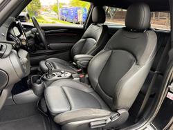 2023 MINI Hatch John Cooper Works Classic F56 LCI-2 Midnight Black II