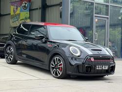 2023 MINI Hatch John Cooper Works Classic F56 LCI-2 Midnight Black II