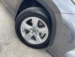 2022 Toyota Kluger GX