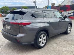 2022 Toyota Kluger GX