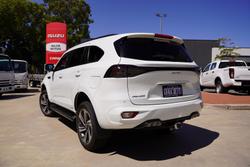 2025 Isuzu MU-X LS-T