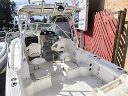 2005 Trophy 2502 WALKAROUND