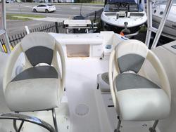 2005 Trophy 2502 WALKAROUND