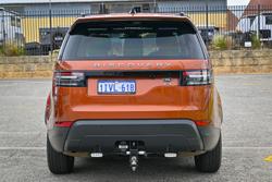 2020 Land Rover Discovery SD6 S