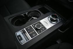 2020 Land Rover Discovery SD6 S