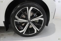 2021 Volvo XC60 B6 R-Design