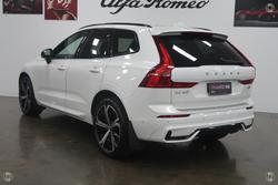 2021 Volvo XC60 B6 R-Design