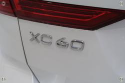 2021 Volvo XC60 B6 R-Design
